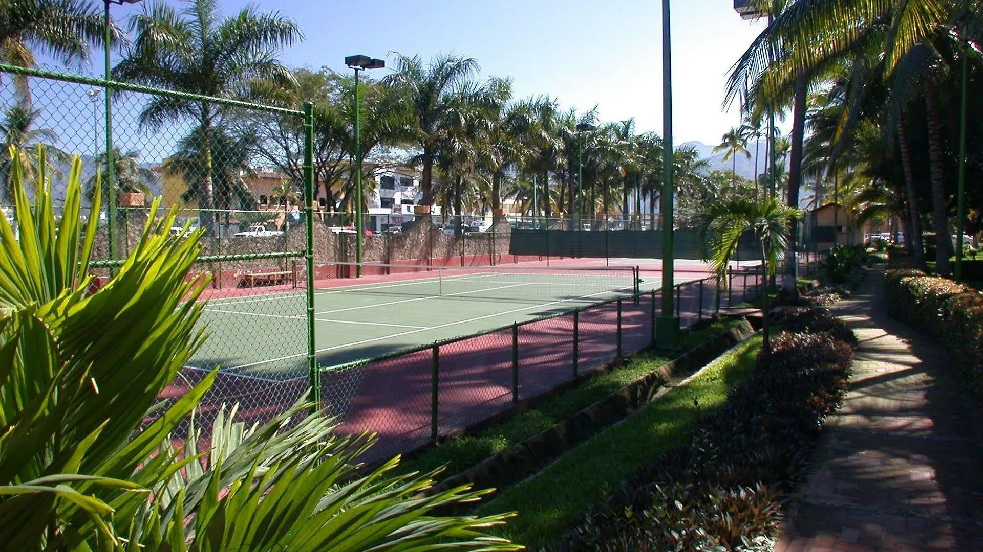 Los Tules By Destino Hotel Puerto Vallarta Üdülőközpont